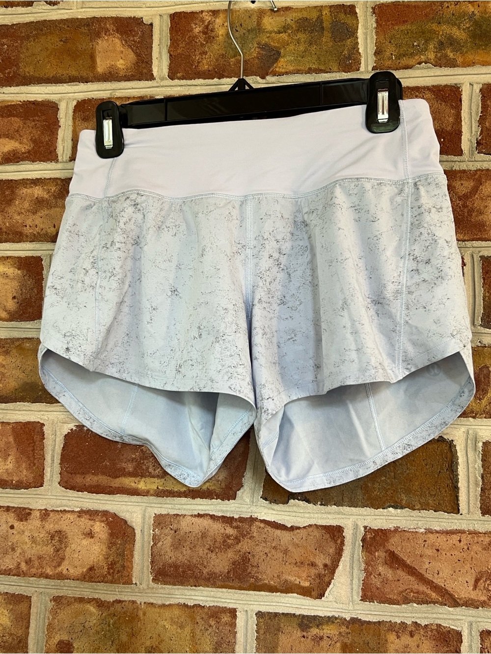 lululemon athletica Light Marble Athletic Shorts. Size 4 tall